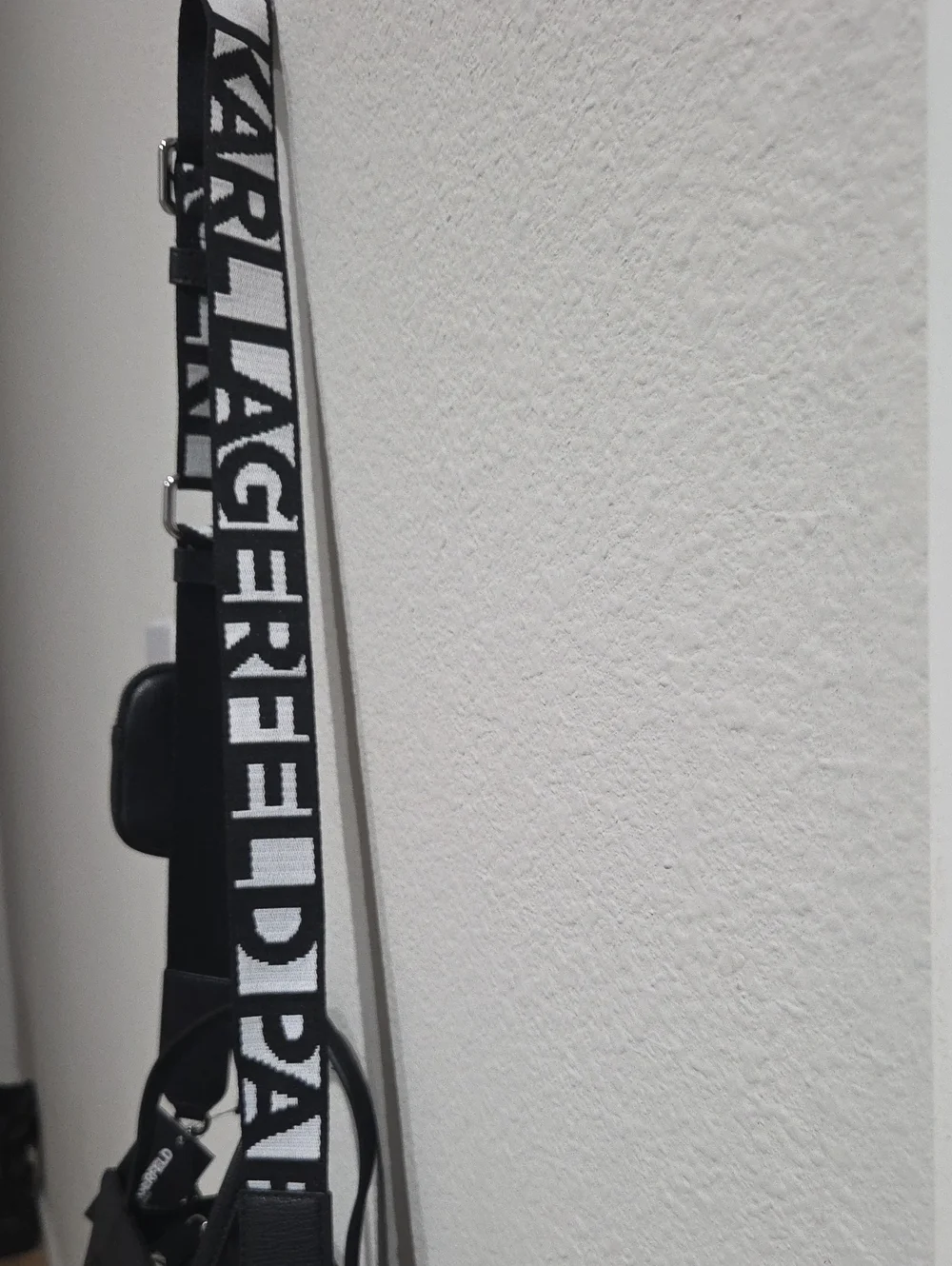 Karl Lagerfeld black karl